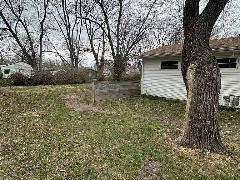 3330 Laurel St — Photo 19