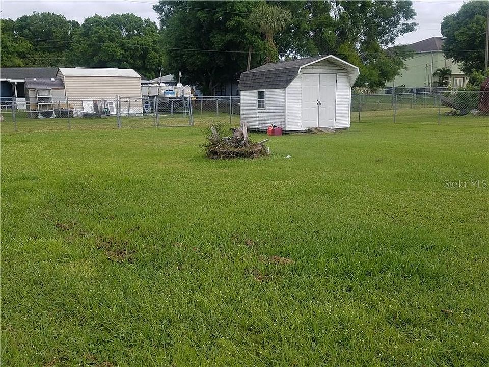 2nd image of 601 NW 17th St