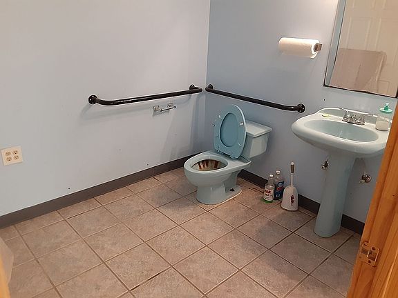Lower Level Bathroom