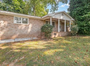 572 Wildwood Dr, Spartanburg, SC 29306