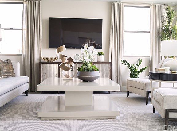 4th image of 2230 Newport Blvd #15