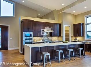 14837 NW Red Cedar Ct, Portland, OR 97231