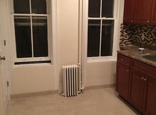 7105 67th Pl #2L, Glendale, NY 11385