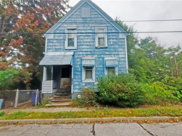 2163 E 37th St, Cleveland, OH 44115