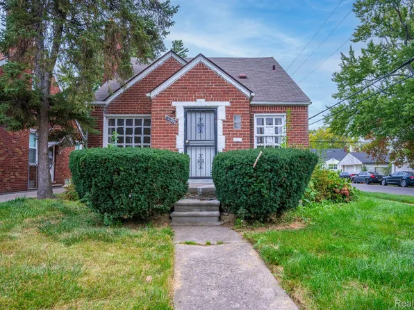 8907 Warwick St, Detroit, MI 48228