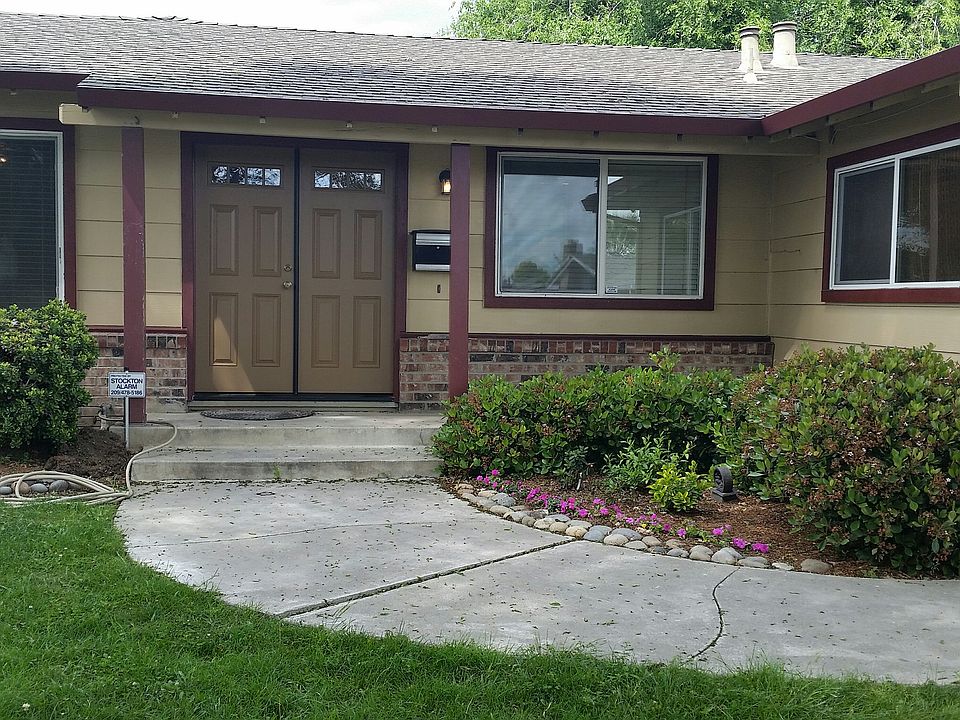 1st image of 2219 Portola Ave