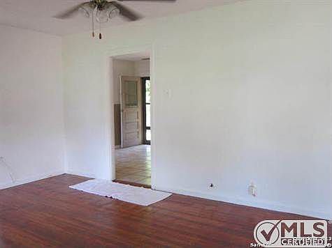 5th image of 309 Golden Crown Dr