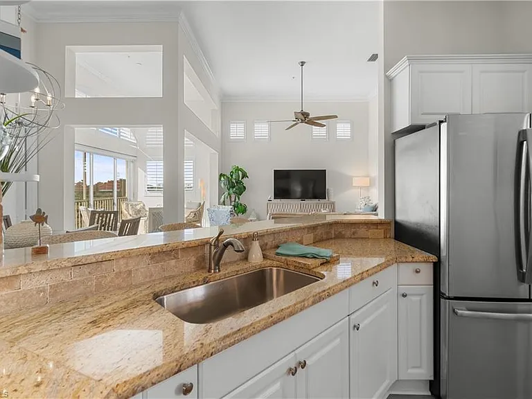 1540 Clermont Dr #F-403 — Photo 9
