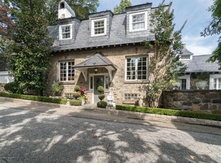 181 Flagg Pl, Staten Island, NY 10304