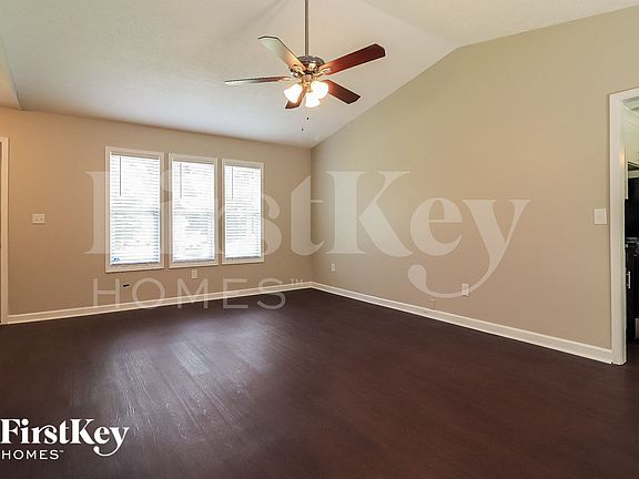 5th image of 3247 Palomino Dr