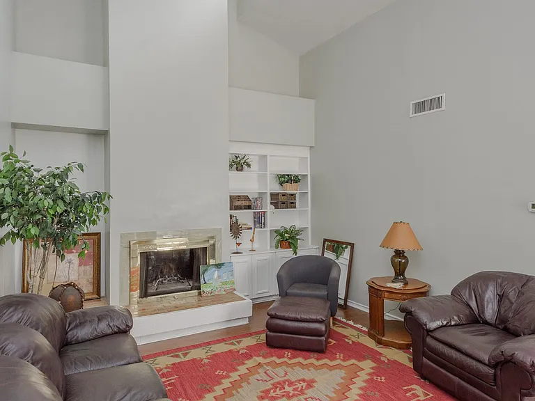 2709 N Bell Ave #3 — Photo 22