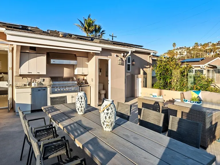 8405 El Paseo Grande — Photo 74