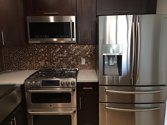 3rd image of 6683 70th St #2