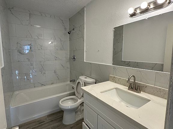 5th image of 3409 Kent Ave APT 3