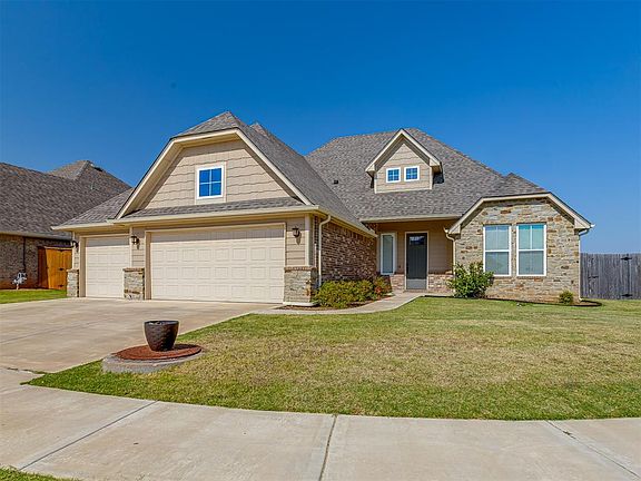 3rd image of 509 Carlow Way