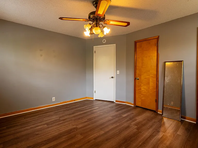 150 Delvin Dr #A — Photo 19