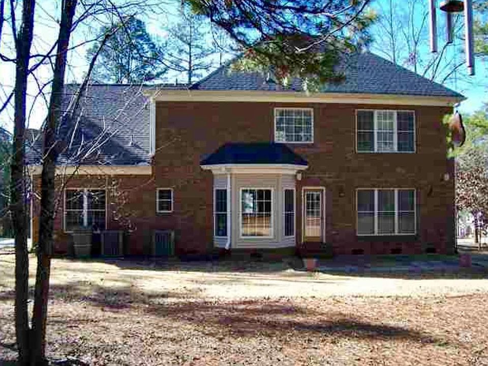 2nd image of 301 Wescott Dr