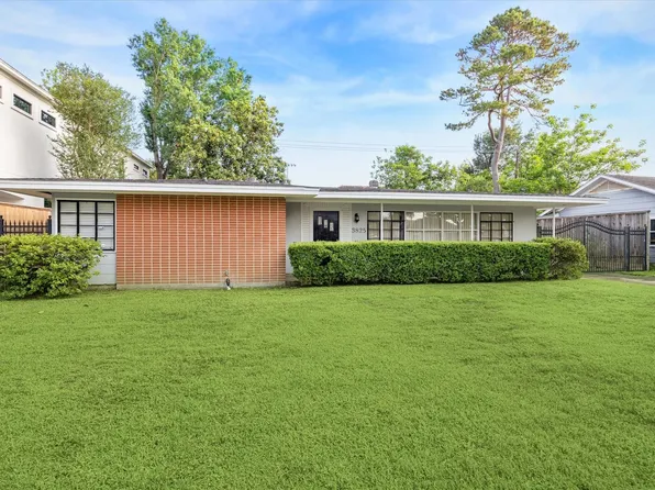 3825 Gramercy St, Houston, TX 77025