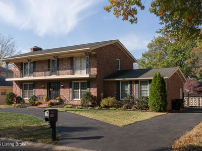 306 S Lyndon Ln, Hurstbourne, KY, 40222