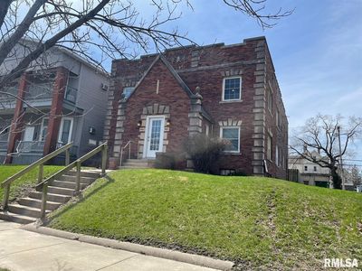 821 S 5th St, Springfield, IL, 62703