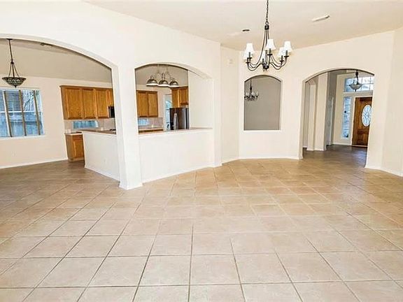 3rd image of 3221 River Birch Dr