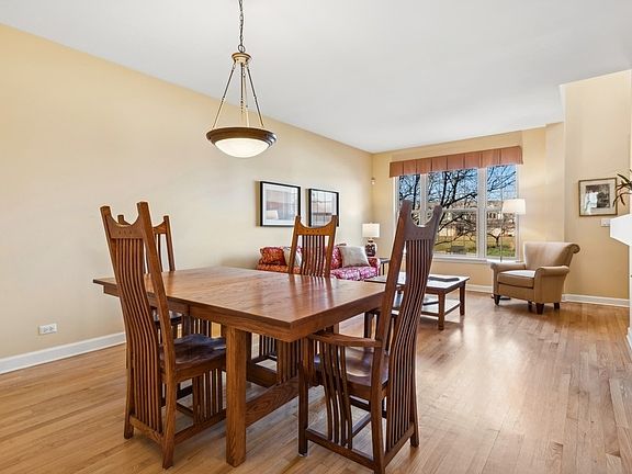 5th image of 1825 Westleigh Dr