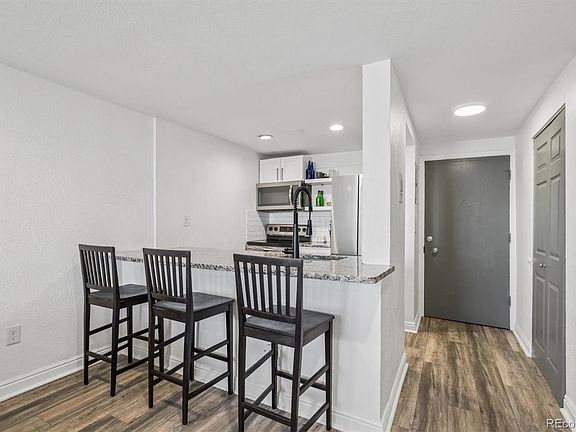 2nd image of 1125 N Washington Street #503