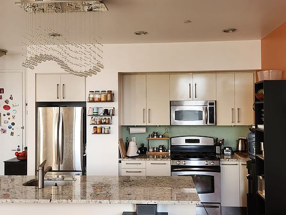 3rd image of 4 Beacon Way APT 415