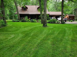 12316 N Cedar Dr, Grand Haven, MI 49417