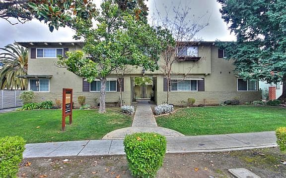 2nd image of 1580 Hollenbeck Ave APT 7