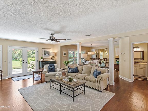 5th image of 6021 Bridgewater Cir