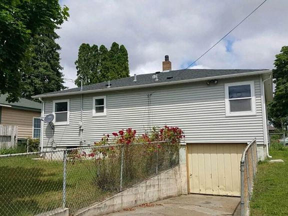 2nd image of 1314 E Kiernan Ave
