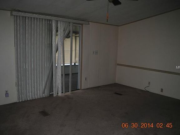 3rd image of 718 Royal Palm Ave