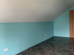 721 Yeoman St, Waukegan, IL 60085