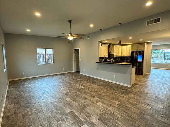 5th image of 3651 S Sarnoff Dr