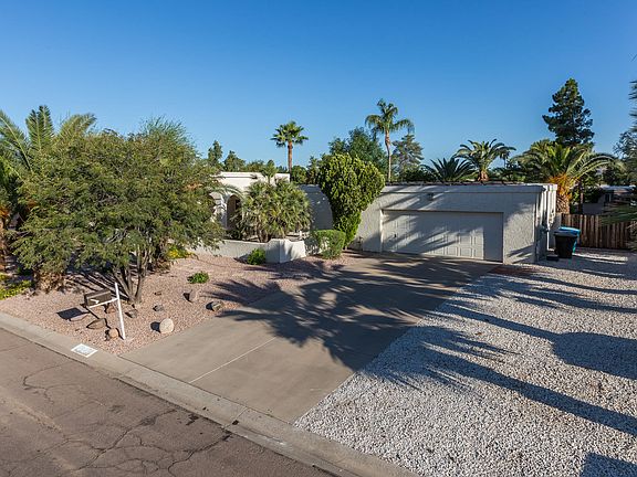 4th image of 5409 E Larkspur Dr