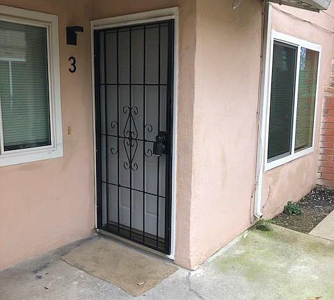 2nd image of 2912 Norcade Cir APT 3