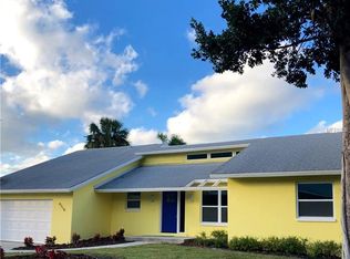 4318 Pinfish Ln, Palmetto, FL 34221