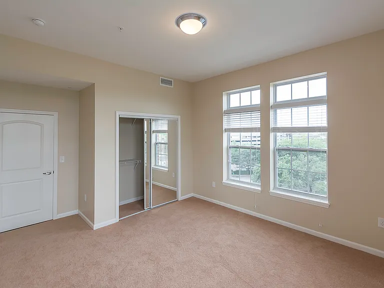 632MLK Apartments — Photo 48