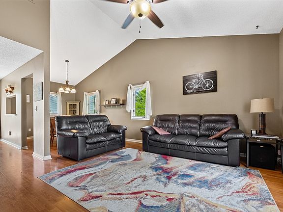 4th image of 80 Vixen Cir