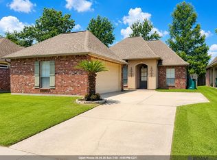 2567 Old Towne Rd, Zachary, LA 70791