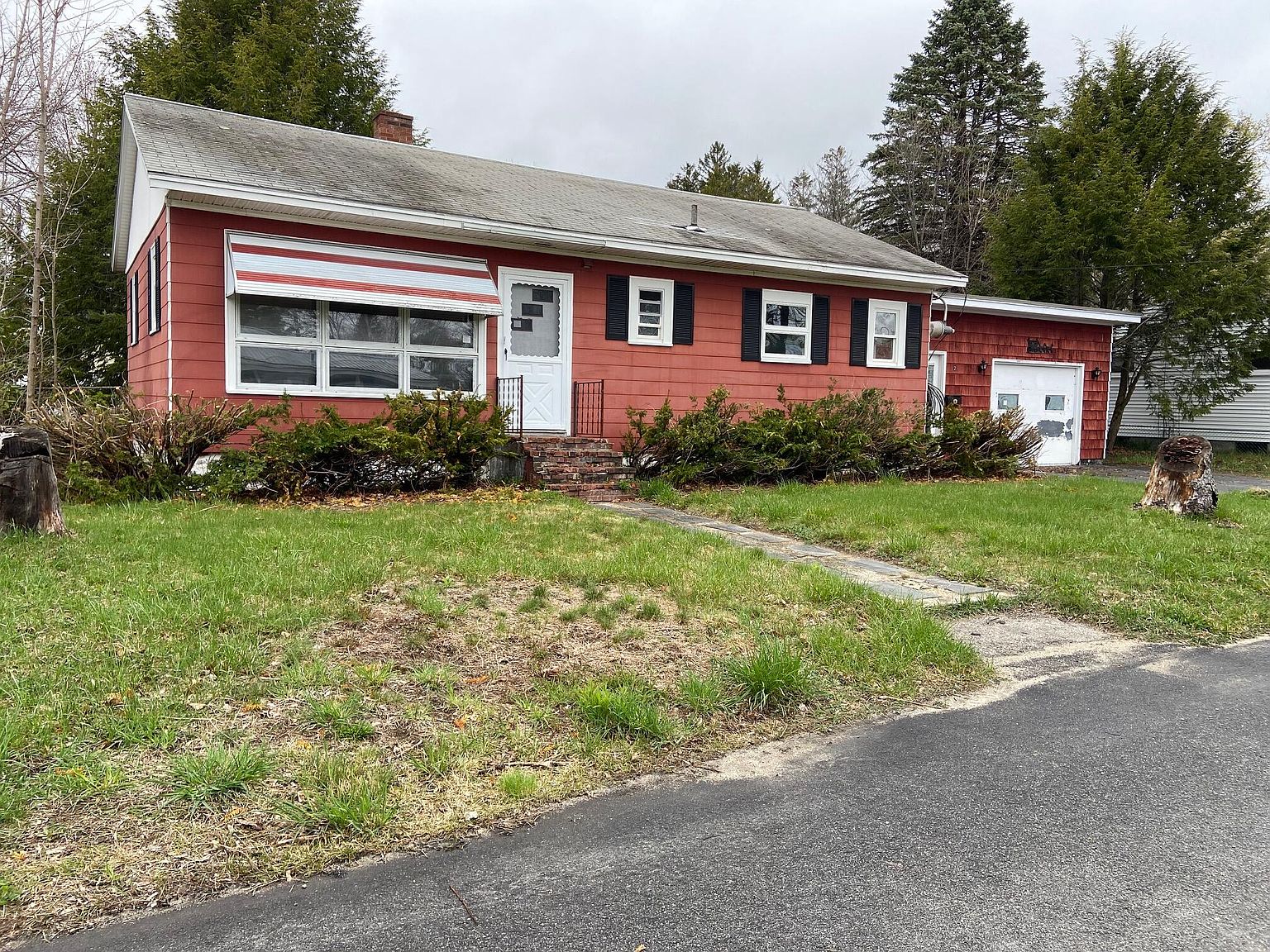 2 E Labonte Avenue, Saco, ME 04072 Zillow