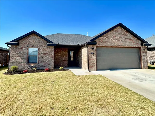 501 Brooke St, Springdale, AR 72762