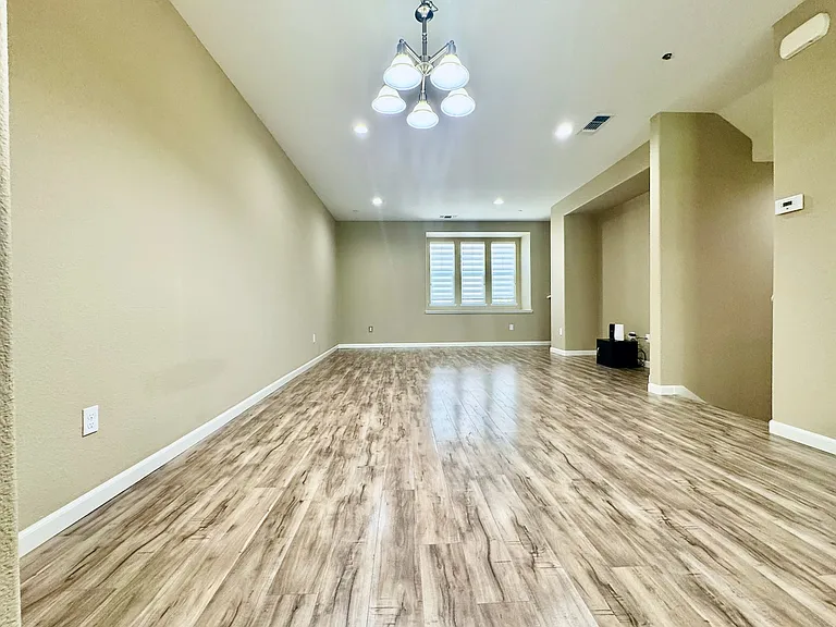 6576 S Mariposa Ct — Photo 8