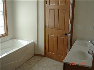 5th image of 40 Braeburn Way