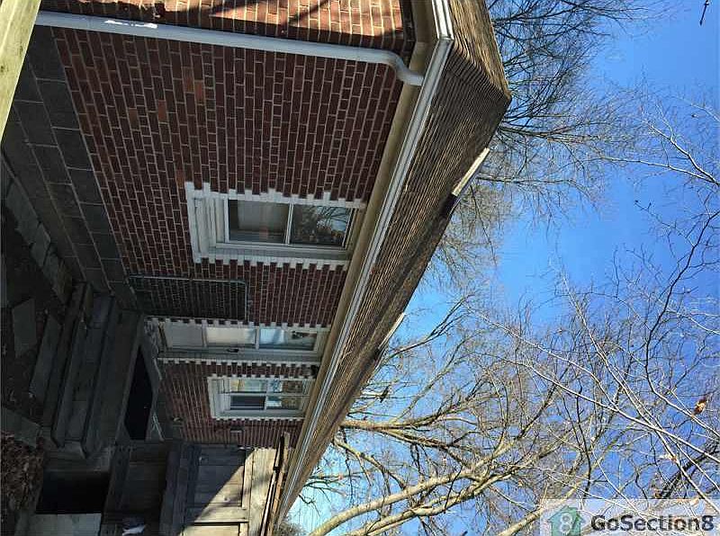 2nd image of 160-164 Wessels Ave