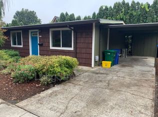 1010 NE Skidmore St, Portland, OR 97211