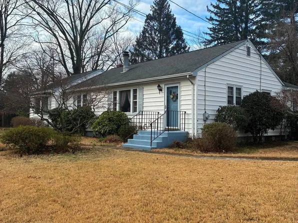 203 Girard Rd N, Glassboro, NJ 08028