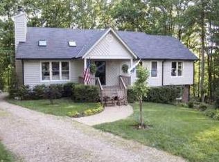 7135 Foxbernie Dr, Mechanicsville, VA 23111
