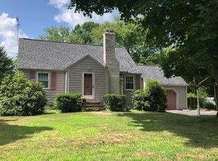 25 Sunrise Rd, Westwood, MA 02090